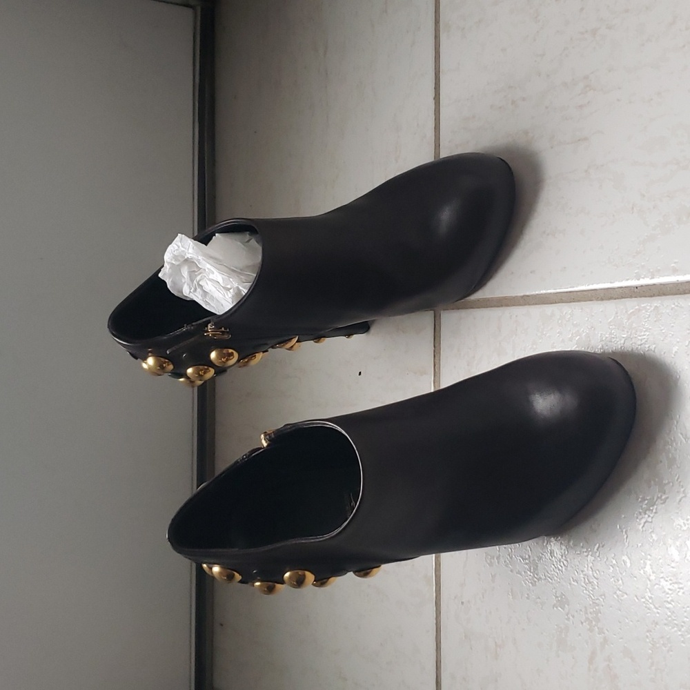 Gucci Babouska Studded Booties... brown.. Excellent condition! - Picture 4 of 9
